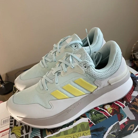 adidas Originals ZNCHILL LIGHTMOTION Shoes Women's Size 11 brand new/No box - Picture 2 of 7